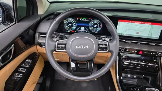 Kia Carnival 7 2023 12