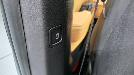 Kia Carnival 7 2023 29