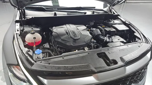 Kia 5 2.0 2WD 2023 6
