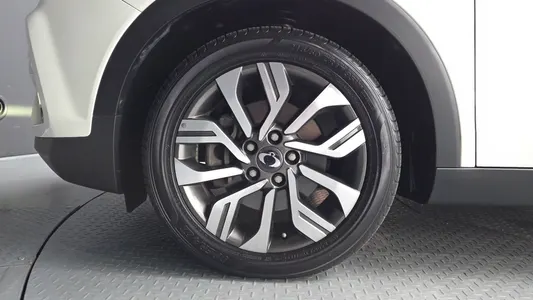 KG Mobility 티볼리 아머 2WD 2018 5