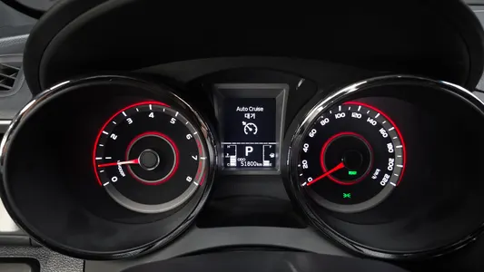 KG Mobility 티볼리 아머 2WD 2018 8