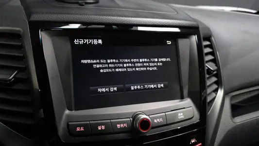 KG Mobility 티볼리 아머 2WD 2018 16