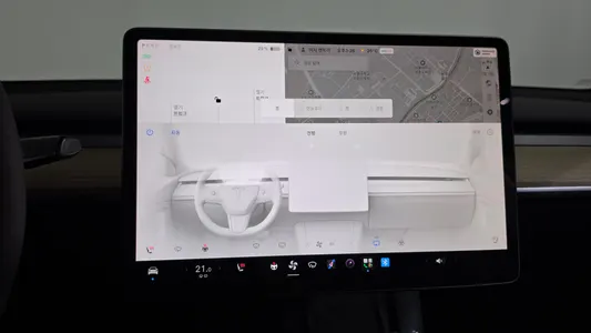 Tesla Y RWD 2023 12