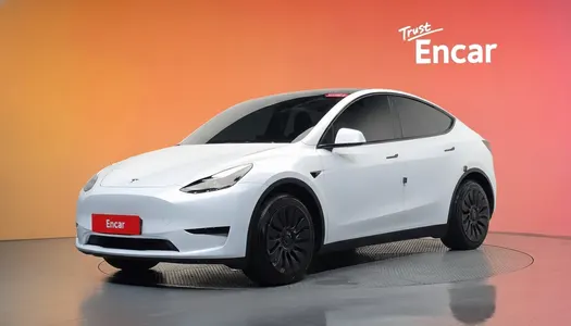 Tesla Y RWD 2023 21