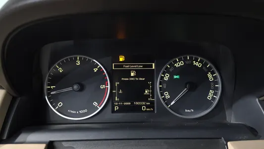 Land Rover 4 3.0 SDV6 SE 2013 8