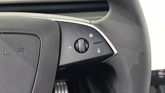 Tesla 3 AWD 2026 15