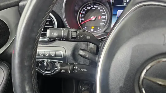 Mercedes-Benz GLC-Class X253 GLC350e 4MATIC 2018 32