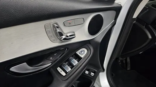 Mercedes-Benz GLC-Class X253 GLC350e 4MATIC 2018 27