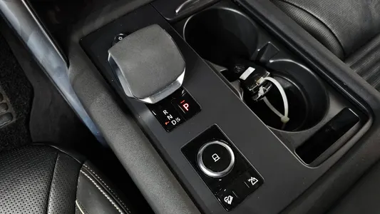 Land Rover 5 D300 HSE 2021 9