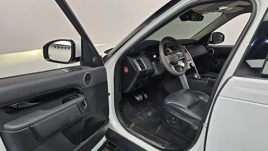 Land Rover 5 D300 HSE 2021 10