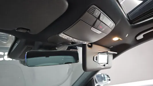 Mercedes-Benz E-Class W213 E300e 4MATIC 2021 29