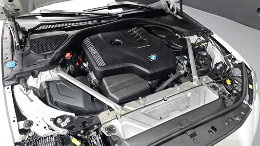 BMW 4 Series (G22) 420i M 2022 5