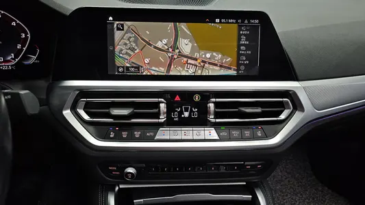 BMW 4 Series (G22) 420i M 2022 12