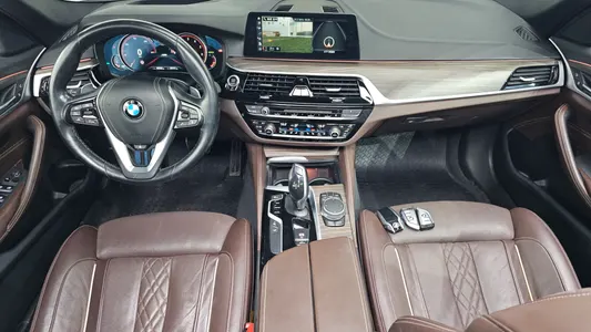BMW 5 Series (G30) 530i M 2017 7
