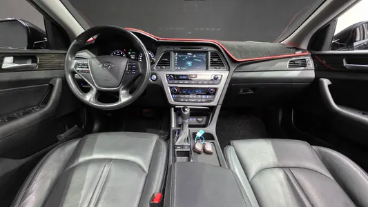 Hyundai LF 2.0 2016 7