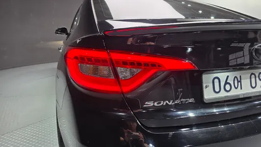 Hyundai LF 2.0 2016 22