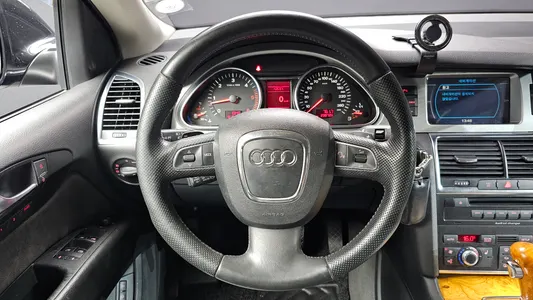 Audi Q7 4.2 TDI 2009 13