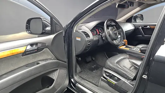 Audi Q7 4.2 TDI 2009 10