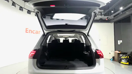 Volkswagen 티구안 올스페이스 2.0 TSI 2022 19
