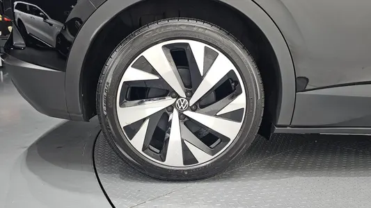 Volkswagen ID.4 2022 5