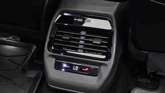 Volkswagen ID.4 2022 29