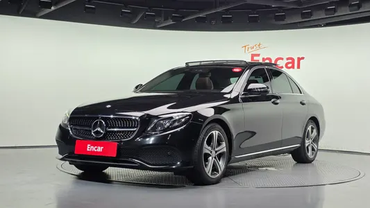 Mercedes-Benz E-Class W213 E300 2016