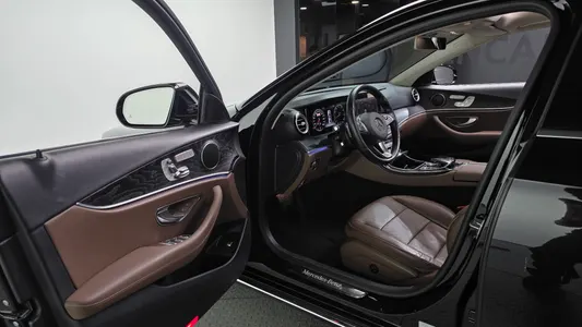 Mercedes-Benz E-Class W213 E300 2016 10