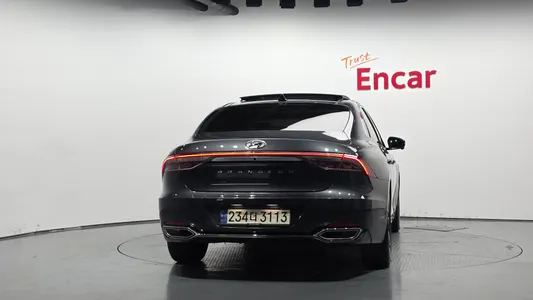 Hyundai IG 2021 4
