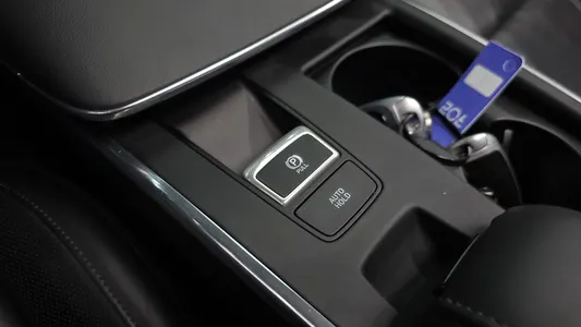 Hyundai IG 2021 33