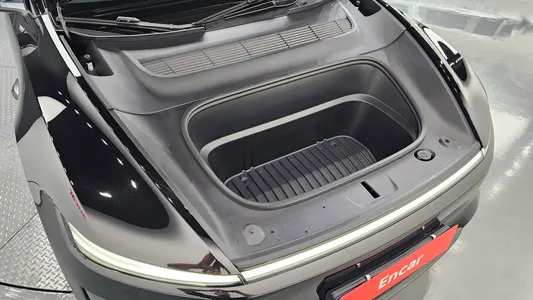 Tesla Y L AWD 2026 6