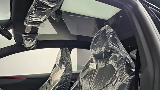 Tesla Y L AWD 2026 19