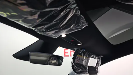 Tesla Y L AWD 2026 28