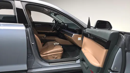 Hyundai (GN7) 2023 27