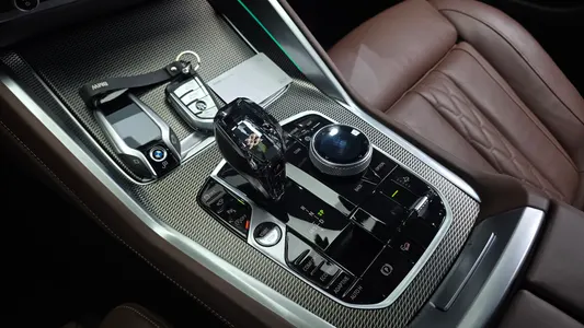 BMW X6 (G06) xDrive40i M 2023 9