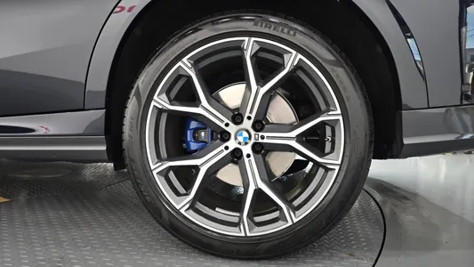 BMW X6 (G06) xDrive40i M 2023 21