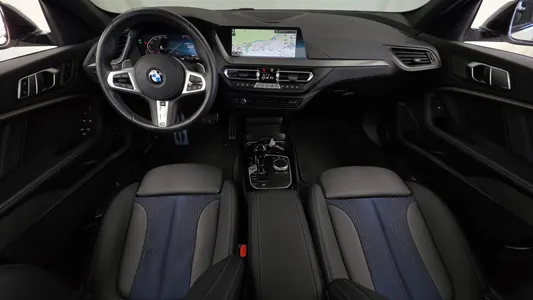 BMW 1 Series (F40) 120i M 2023 7