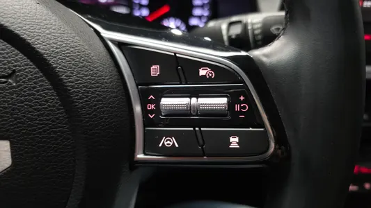 Kia K3 2 1.6 2022 16