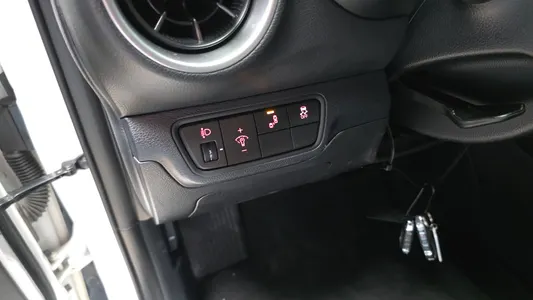 Kia K3 2 1.6 2022 18