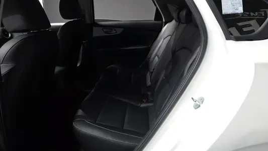Kia K3 2 1.6 2022 27