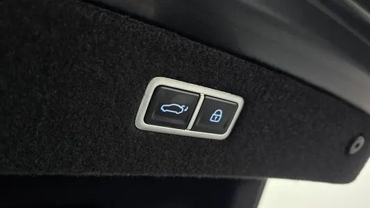 Genesis G90 (RS 4) 3.5 AWD 2022 18