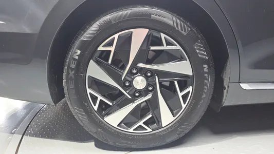 Hyundai IG 2020 5
