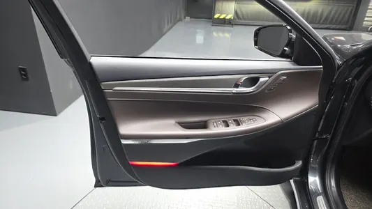 Hyundai IG 2020 24
