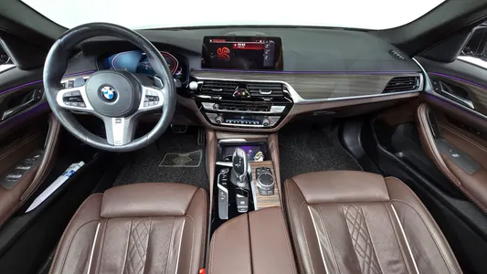 BMW 5 Series (G30) 530i M 2020 7