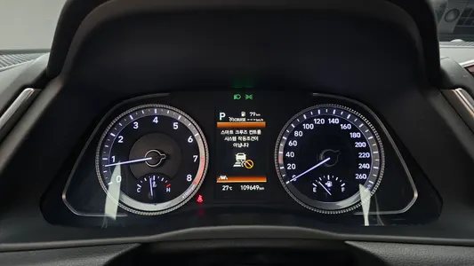 Hyundai (DN8) 1.6 2022 8