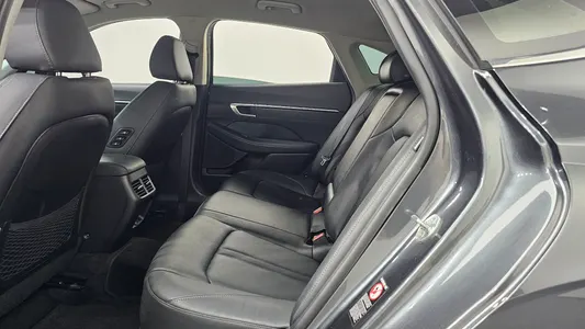 Hyundai (DN8) 1.6 2022 26