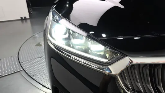Kia K7 3.0 LPI () 2017 22