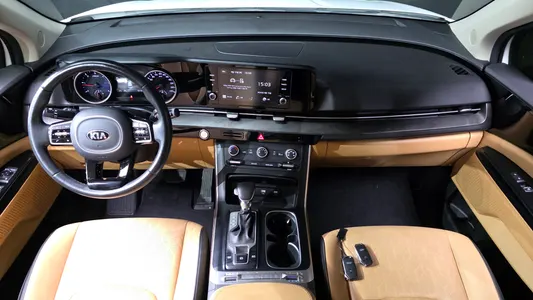 Kia Carnival 9 2021 7