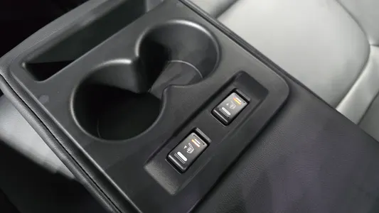 Renault Korea SM6 2.0 LPe SE () 2019 16