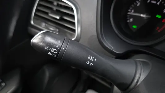 Renault Korea SM6 2.0 LPe SE () 2019 31