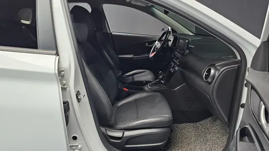 Hyundai Kona 1.6 2WD 2018 11